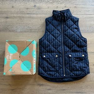J.Crew navy blue striped quilted down filled vest. Wow condition & pricing.